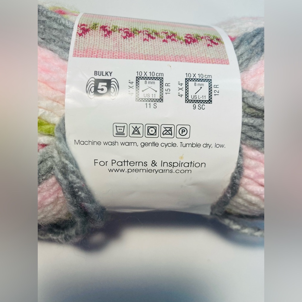 5 for $10: NWT Premier Bloom Self-Striping Floral Print Chunky Yarn: HobbyLobby - Picture 3 of 5